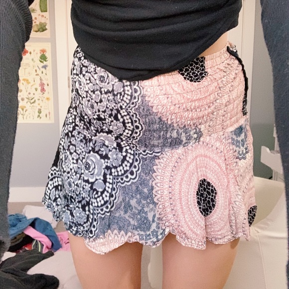 blue/tan patterned re-worked skirt from Hawaii. Was originally a dress - Picture 1 of 4